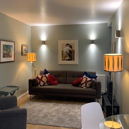 Bright And Stylish Apartment - Old Town 爱丁堡 外观 照片