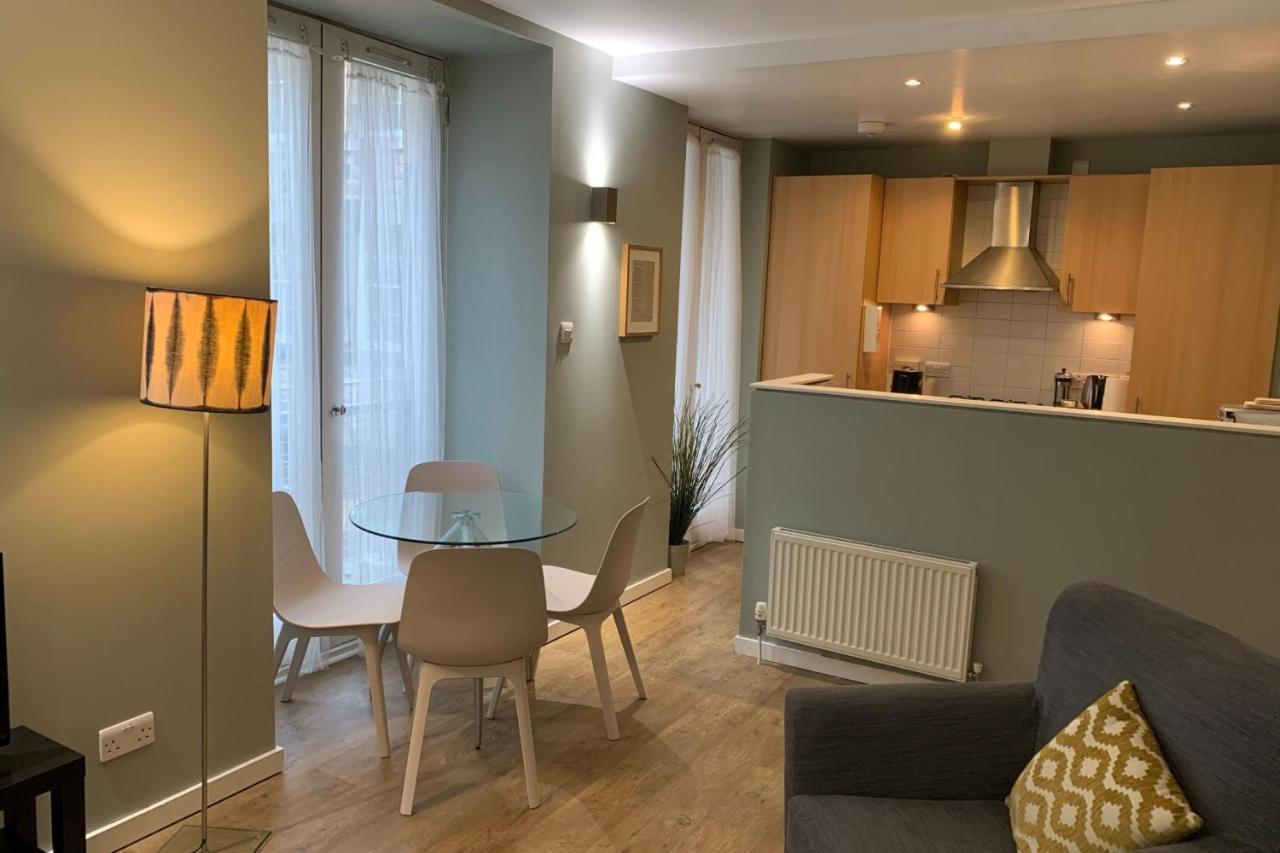 Bright And Stylish Apartment - Old Town 爱丁堡 外观 照片